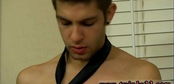  Twink gay porn star movie The guy delivers towels as requested, but